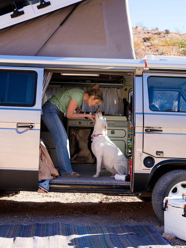 Duer Women's High Rise Straight Leg Jeans