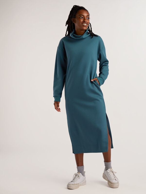 Gadot Maxi Dress – Women’s Long Sleeve Mock Neck Dress